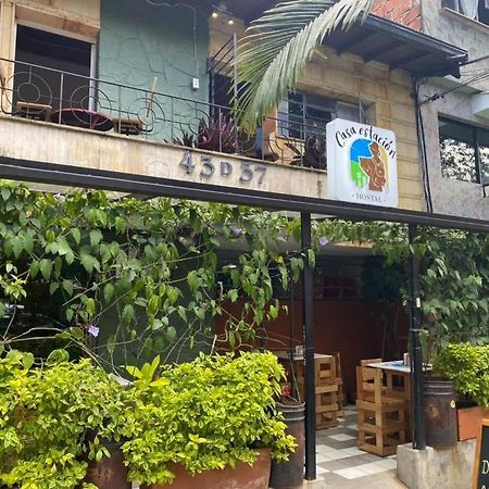 Hostal Casa Estacion Медельин Экстерьер фото